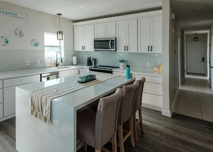Perdido Key Beachfront 4br Sleeps 10 Steps To The Sweeping Gulf View *